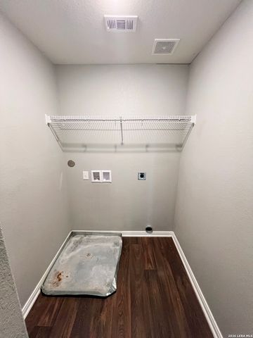 6747 Sabinal, San Antonio, TX 78252