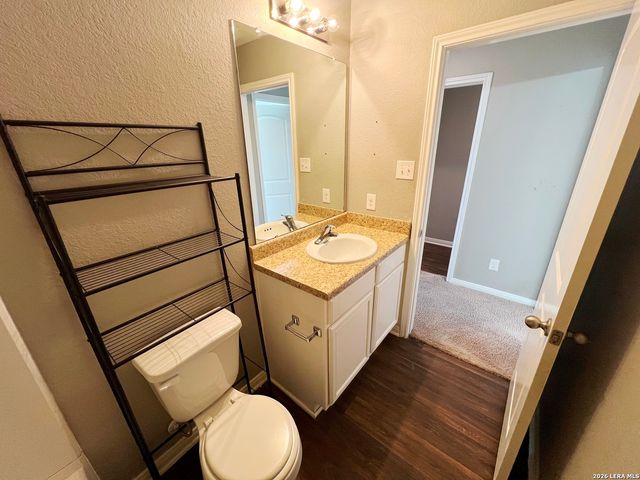 6747 Sabinal, San Antonio, TX 78252