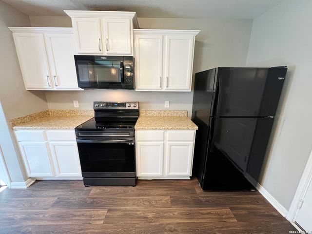 6747 Sabinal, San Antonio, TX 78252