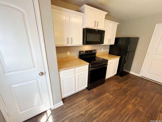 6747 Sabinal, San Antonio, TX 78252