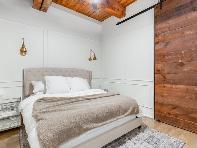 913 W Van Buren Street 3C, Chicago, IL 60607