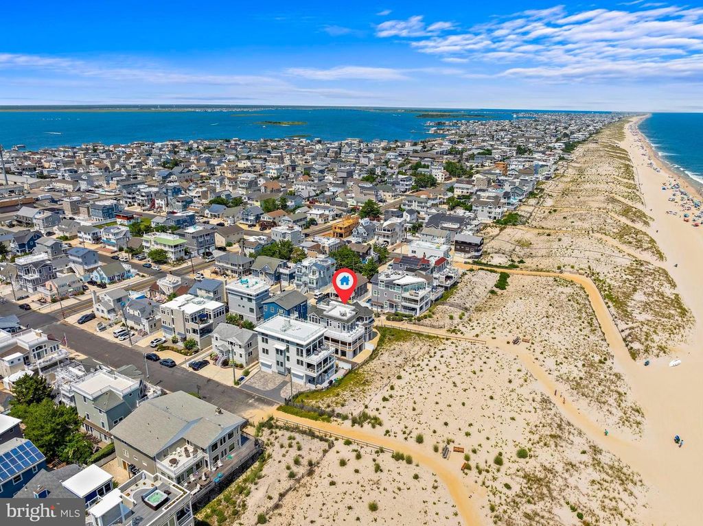 120 E MASSACHUSETTS AVE, Long Beach Township, NJ 08008