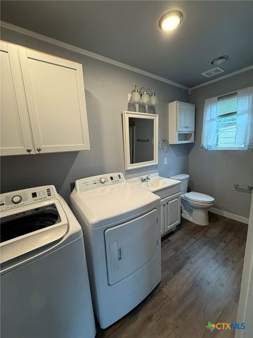 1302 E Avenue F, Temple, TX 76501