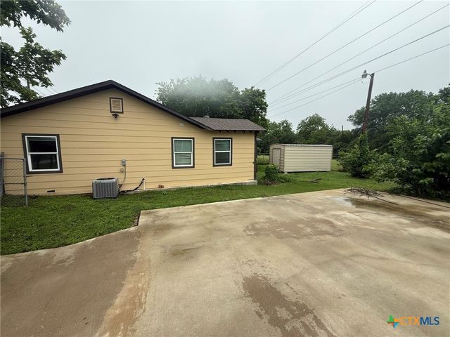 1302 E Avenue F, Temple, TX 76501