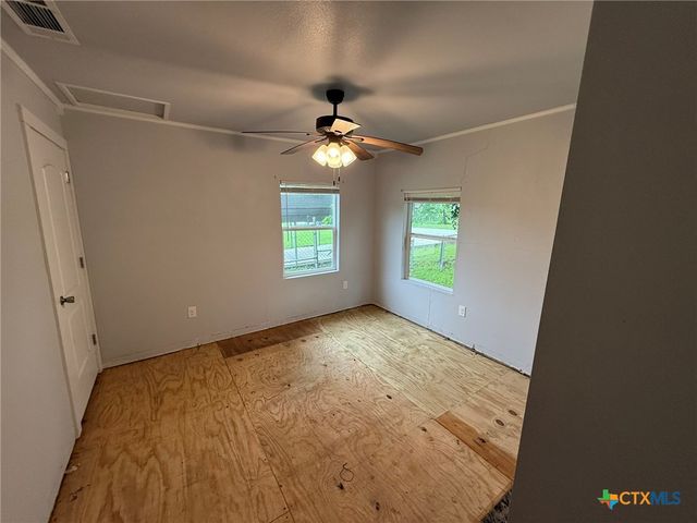 1302 E Avenue F, Temple, TX 76501