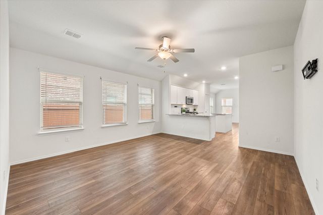 2925 Montrose Trail, Forney, TX 75126