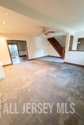 418 Locust Avenue, Garwood, NJ 07027