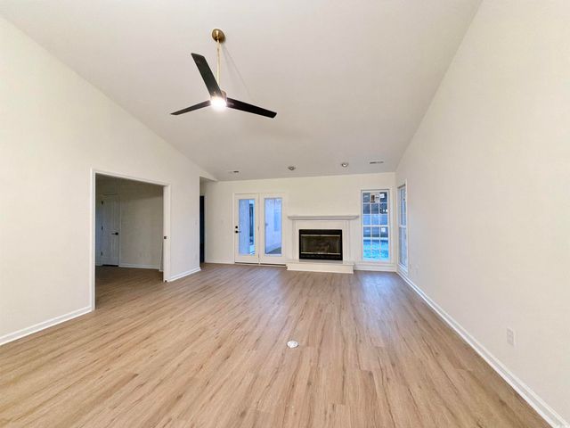 723 Antigua Dr., Myrtle Beach, SC 29572