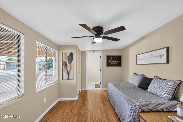 5735 E MCDOWELL Road 213, Mesa, AZ 85215