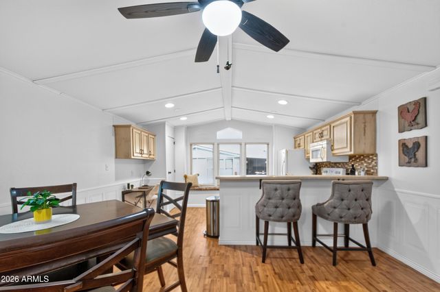 5735 E MCDOWELL Road 213, Mesa, AZ 85215