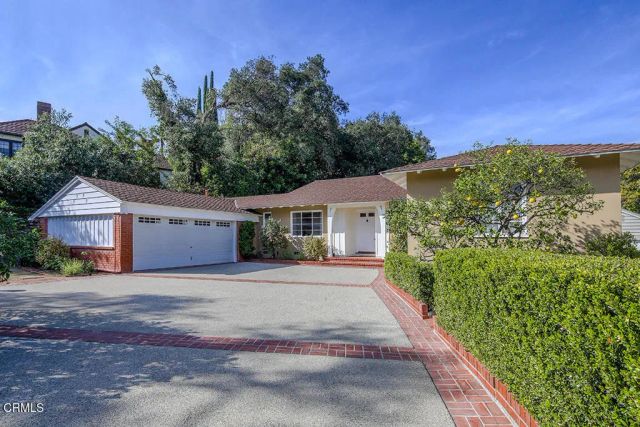 1331 El Mirador Drive, Pasadena, CA 91103