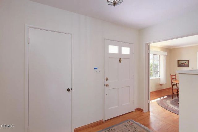 1331 El Mirador Drive, Pasadena, CA 91103