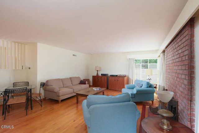 1331 El Mirador Drive, Pasadena, CA 91103