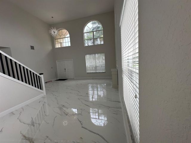 12763 Hyland Cir, Boca Raton, FL 33428