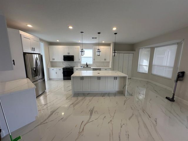 12763 Hyland Cir, Boca Raton, FL 33428