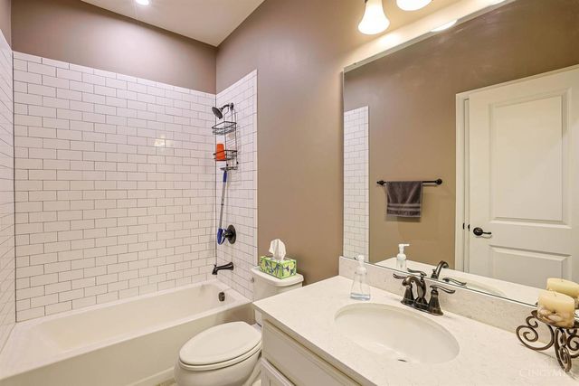 2613 Rosings Park Drive, Mason, OH 45040