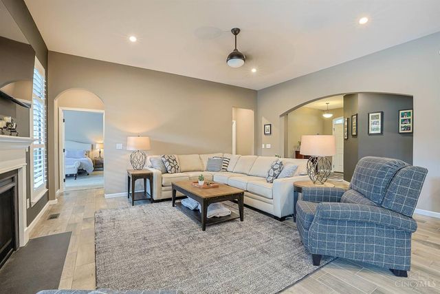 2613 Rosings Park Drive, Mason, OH 45040