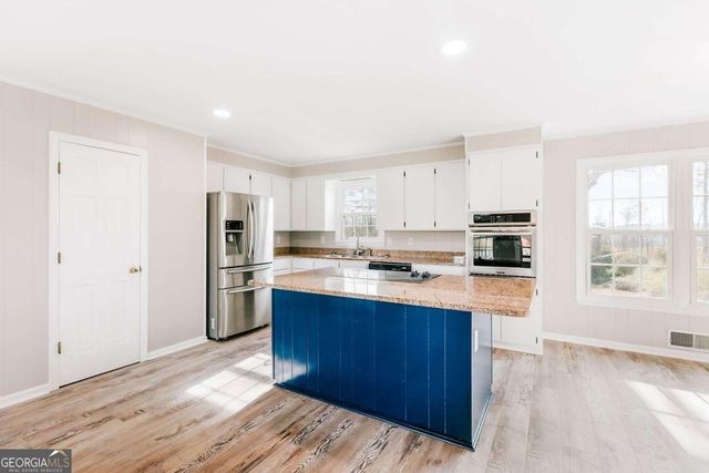 674 Yancey Road, Arnoldsville, GA 30619