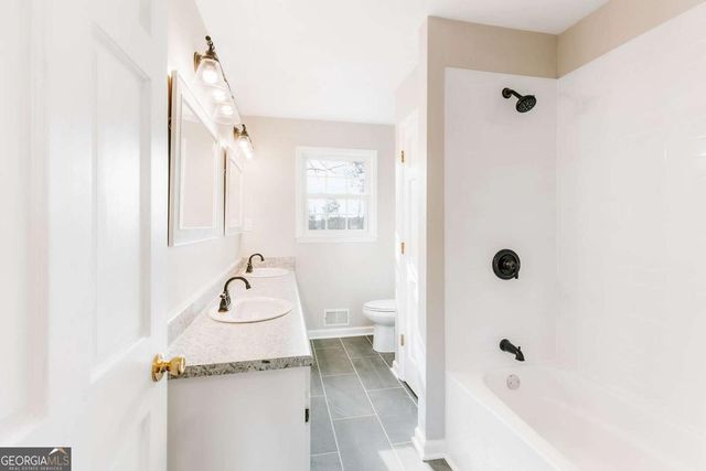 674 Yancey Road, Arnoldsville, GA 30619