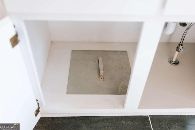 674 Yancey Road, Arnoldsville, GA 30619