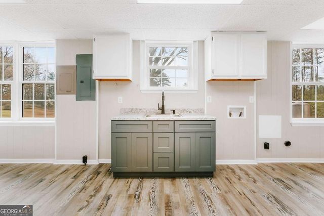 674 Yancey Road, Arnoldsville, GA 30619