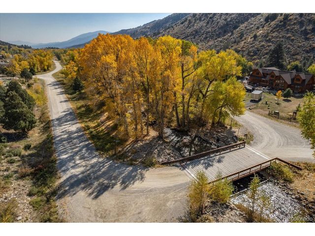 17380 Willow Tree Dr, Salida, CO 81201