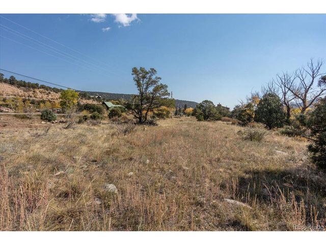 17380 Willow Tree Dr, Salida, CO 81201
