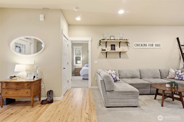 1109 NW 282nd Place, Arlington, WA 98223