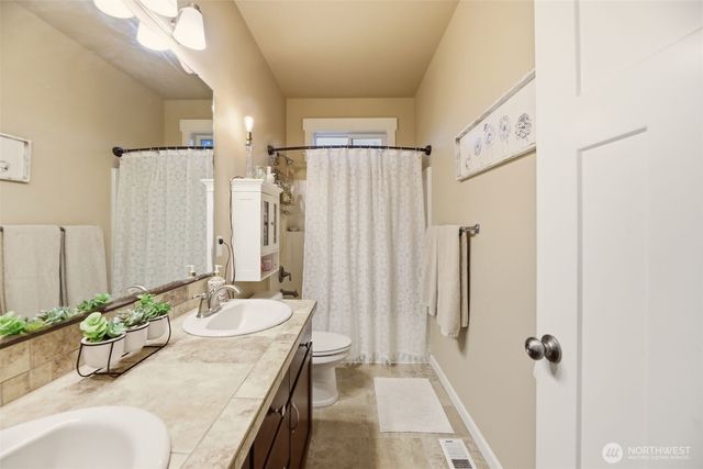 1109 NW 282nd Place, Arlington, WA 98223