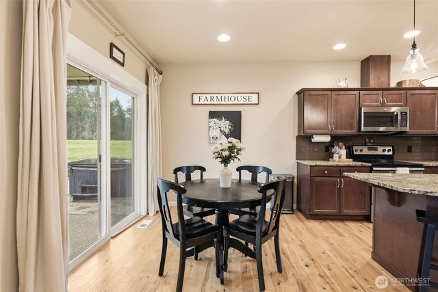 1109 NW 282nd Place, Arlington, WA 98223