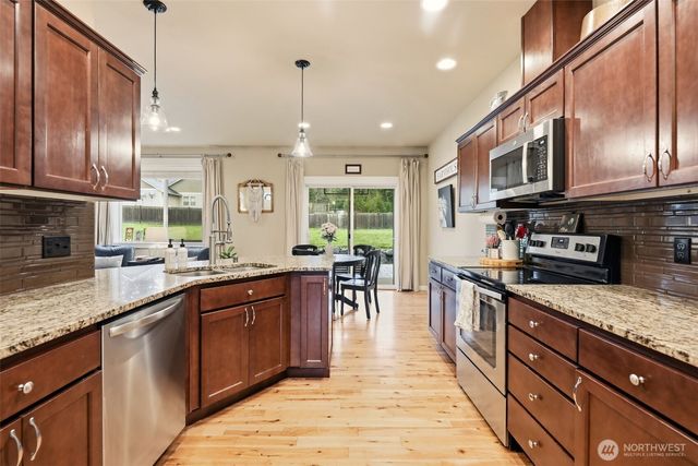 1109 NW 282nd Place, Arlington, WA 98223