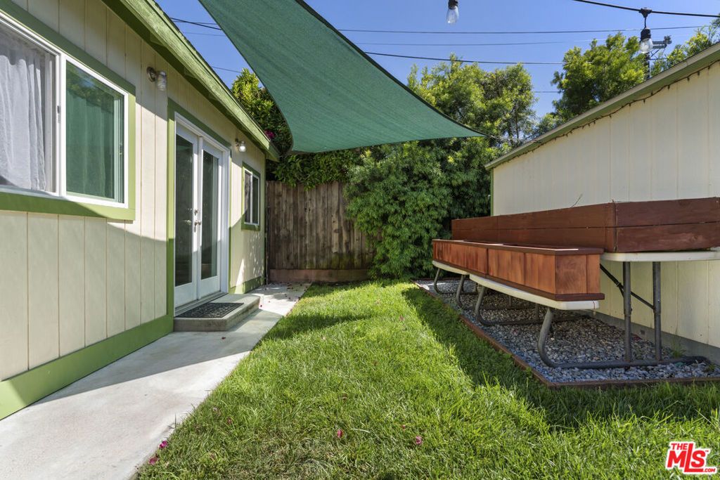 Image 48 of property listing at 14142 Hortense Street, Los Angeles, CA 91423