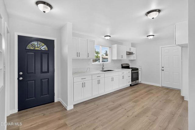 1182 Graham Street, Simi Valley, CA 93065