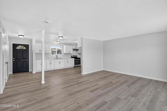 1182 Graham Street, Simi Valley, CA 93065