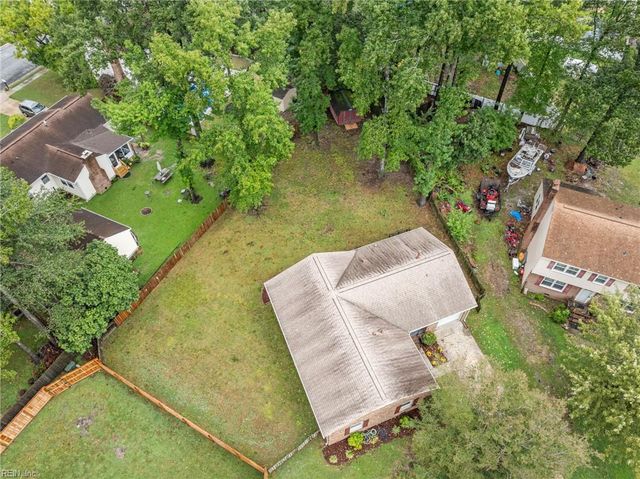 6 Coffman CIR, Hampton, VA 23669