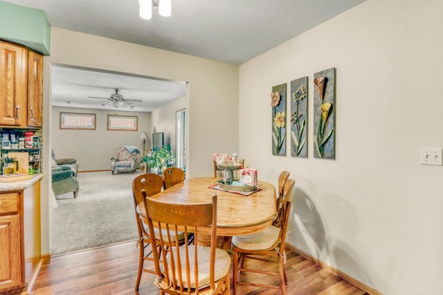 35 S Woodcrest Drive N, Fargo, ND 58102