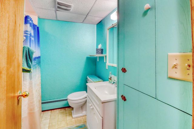 35 S Woodcrest Drive N, Fargo, ND 58102