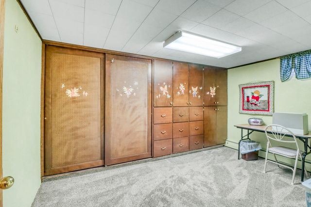 35 S Woodcrest Drive N, Fargo, ND 58102