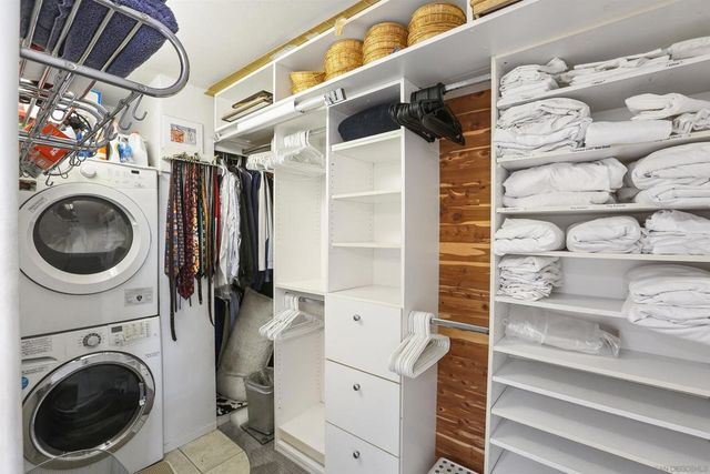 1770 Avenida Del Mundo 106, Coronado, CA 92118