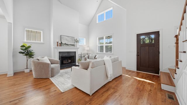 2426 Ashmore Avenue, Chattanooga, TN 37415