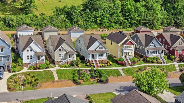 2426 Ashmore Avenue, Chattanooga, TN 37415