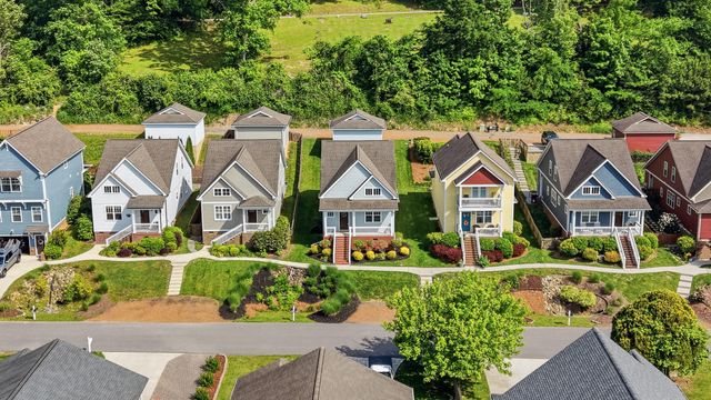 2426 Ashmore Avenue, Chattanooga, TN 37415