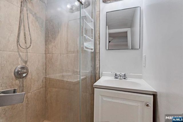 94 Manchester Avenue, Paterson, NJ 07502