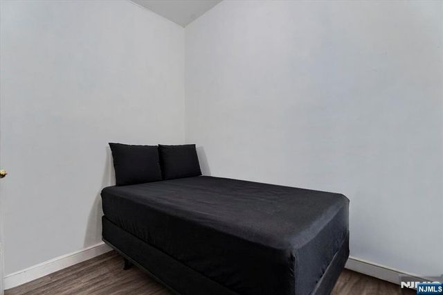 94 Manchester Avenue, Paterson, NJ 07502