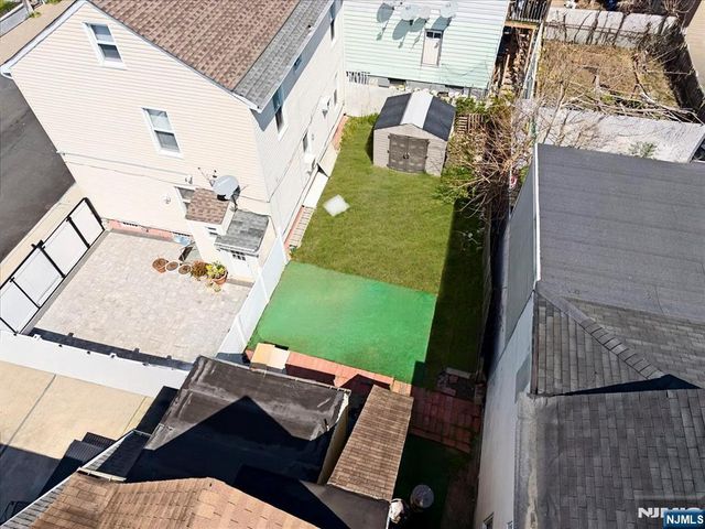 94 Manchester Avenue, Paterson, NJ 07502