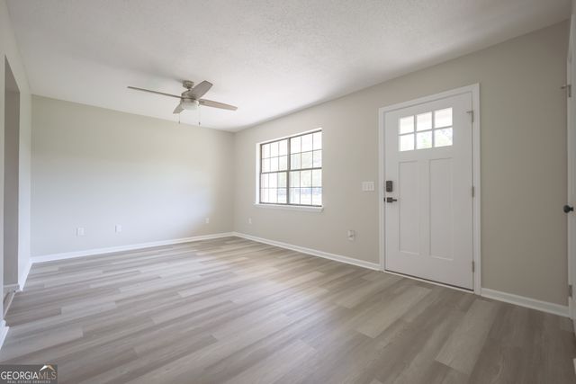 565 Killingsworth Road, Jesup, GA 31545