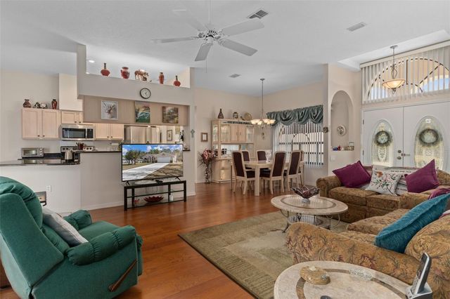 122 CORKWOOD BOULEVARD, Homosassa, FL 34446