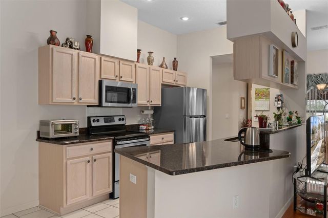 122 CORKWOOD BOULEVARD, Homosassa, FL 34446