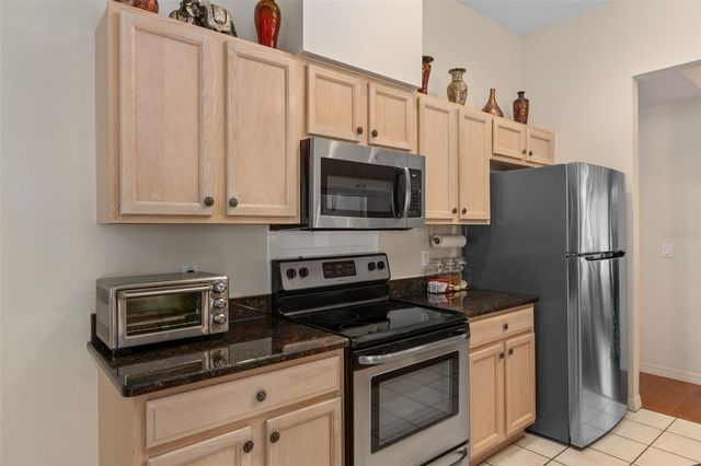 122 CORKWOOD BOULEVARD, Homosassa, FL 34446