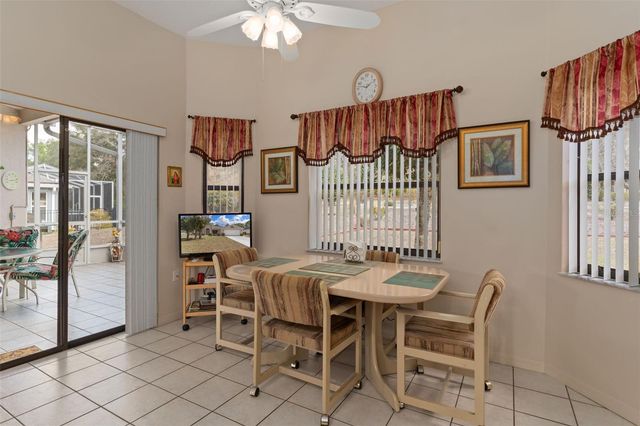 122 CORKWOOD BOULEVARD, Homosassa, FL 34446